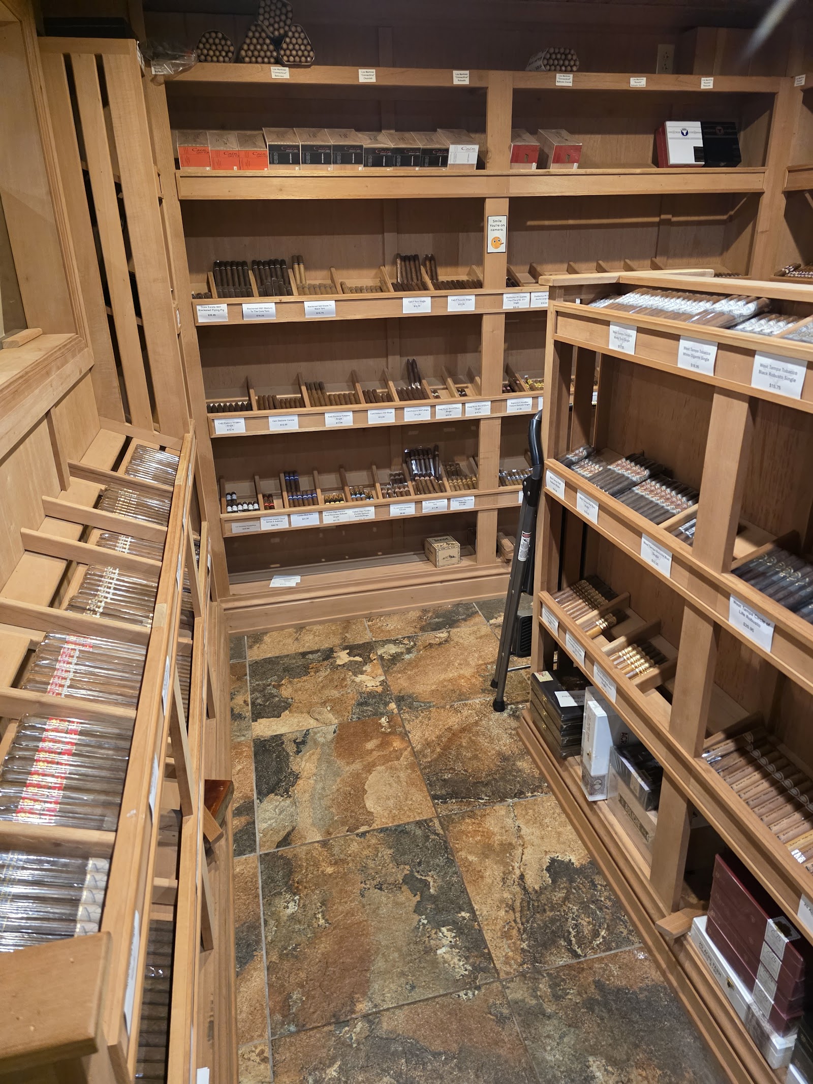 Buffalo Cigars & Lounge - Buffalo, NY (Amherst)