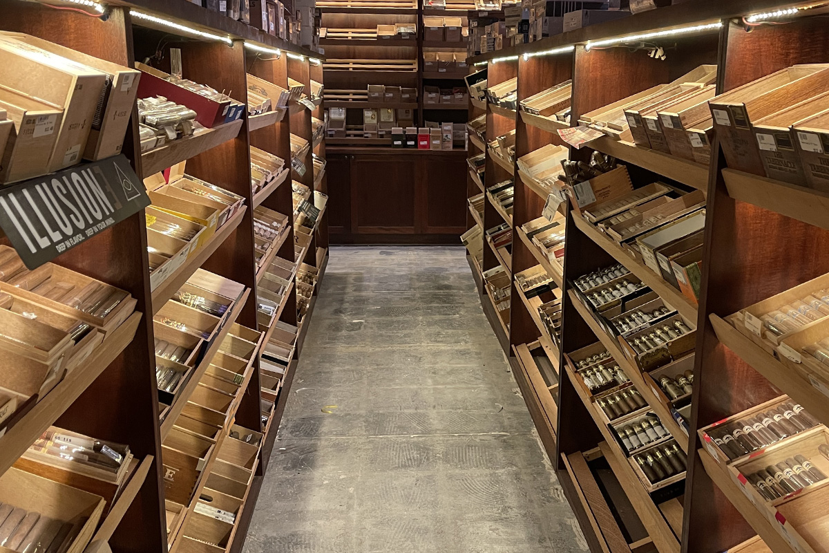 Burns Tobacconists (HQ) photo 3