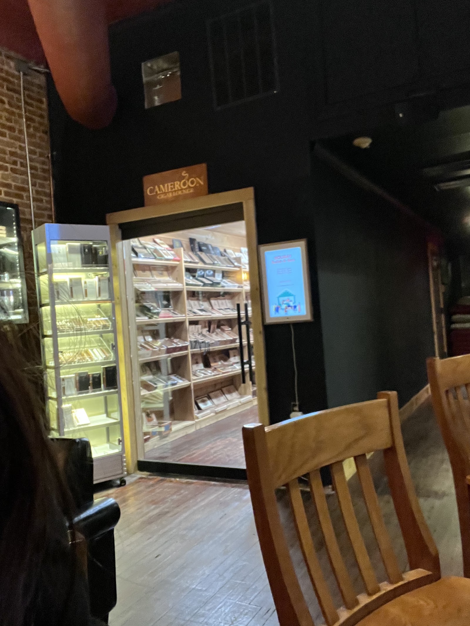 Cameroon Cigar Lounge photo 9