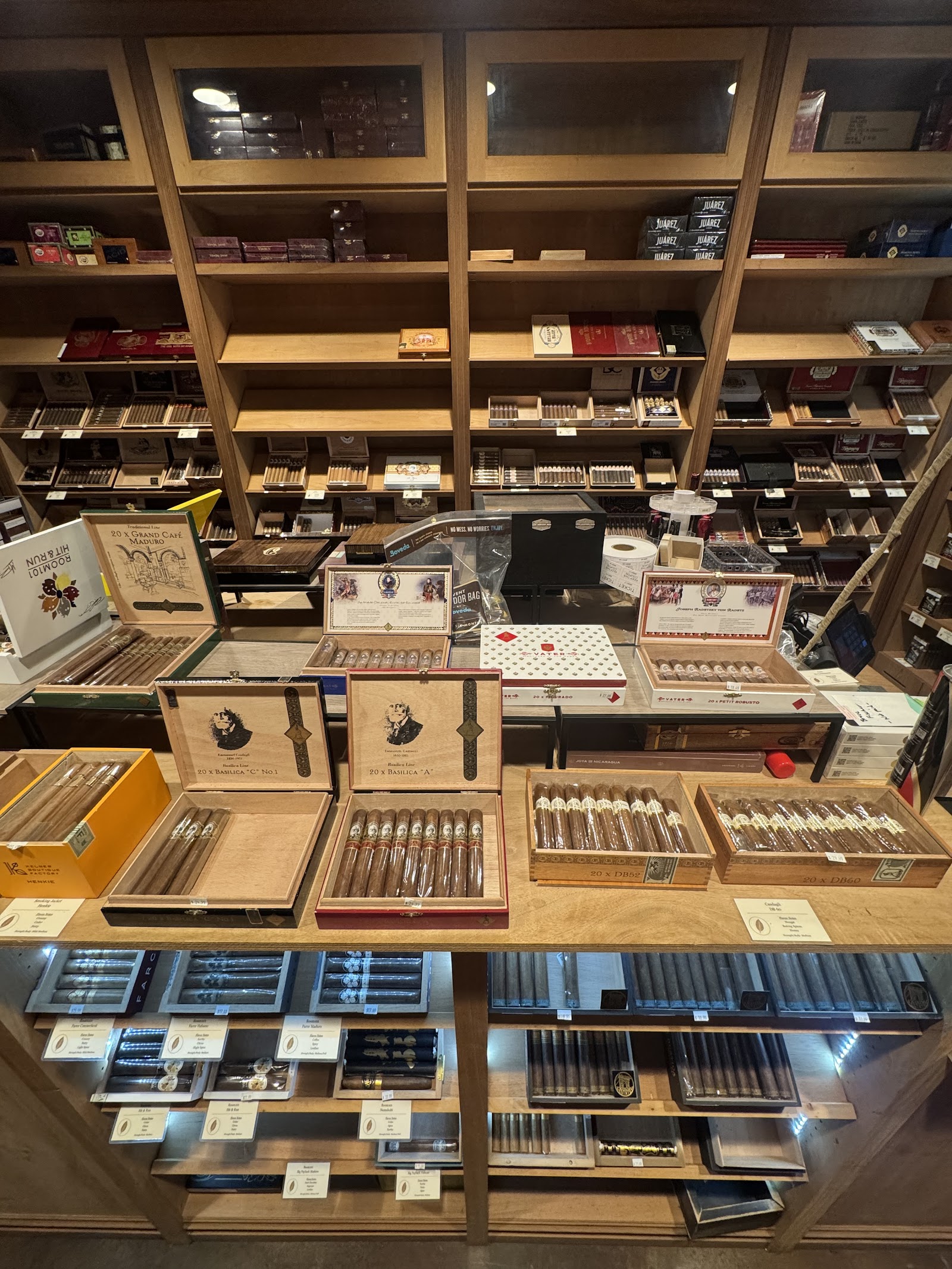 Capital Cigar Lounge photo 7