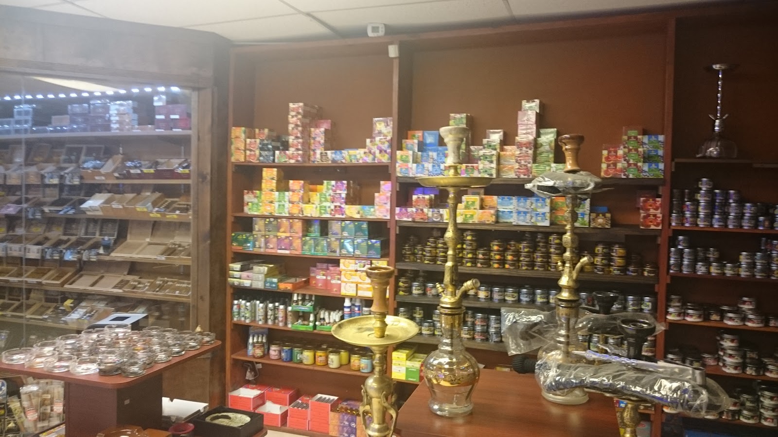 Carytown Tobacco - Richmond, VA (Broad St) photo 2