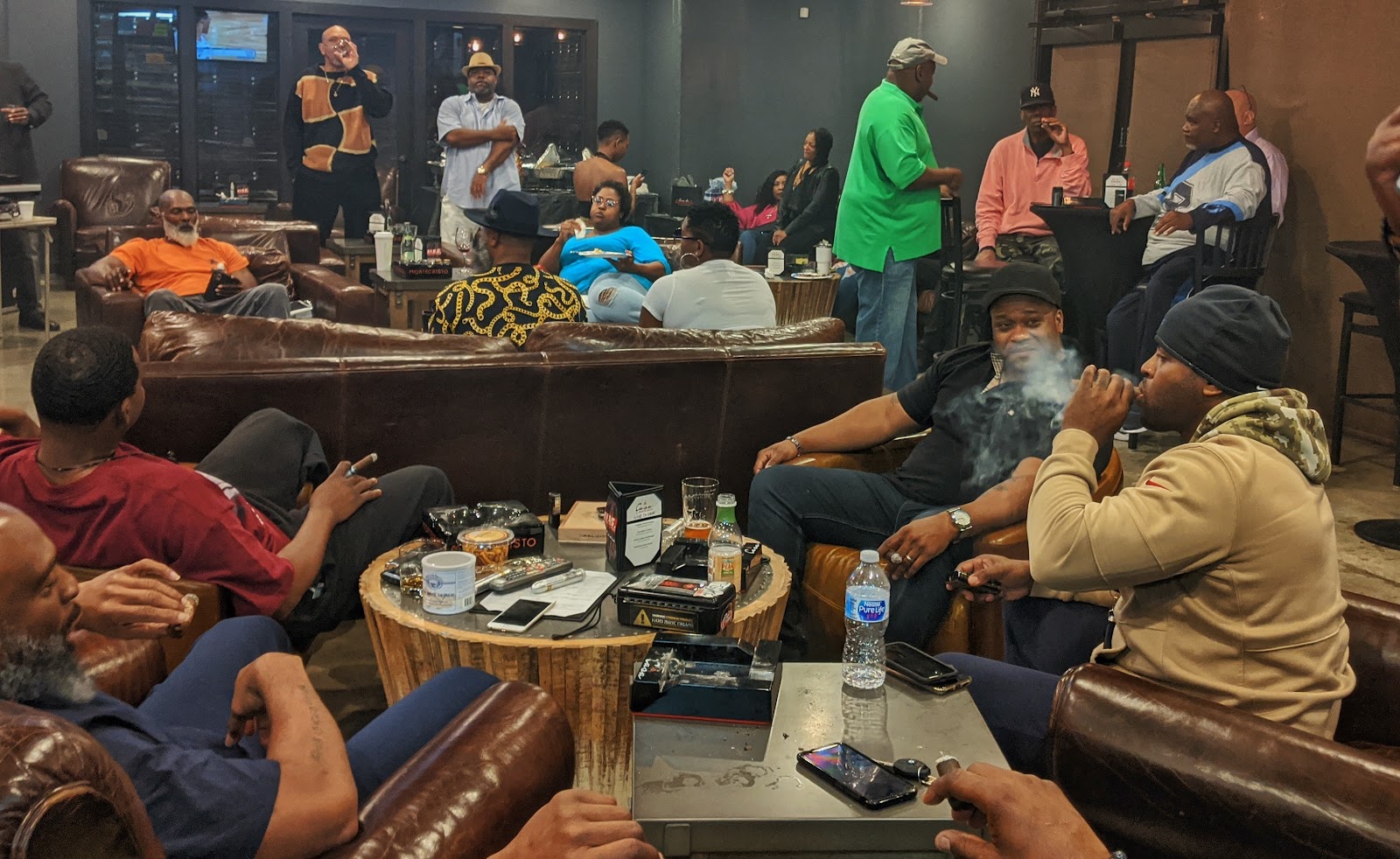 Casa de Montecristo by Serious Cigars (FM 1960) photo 8