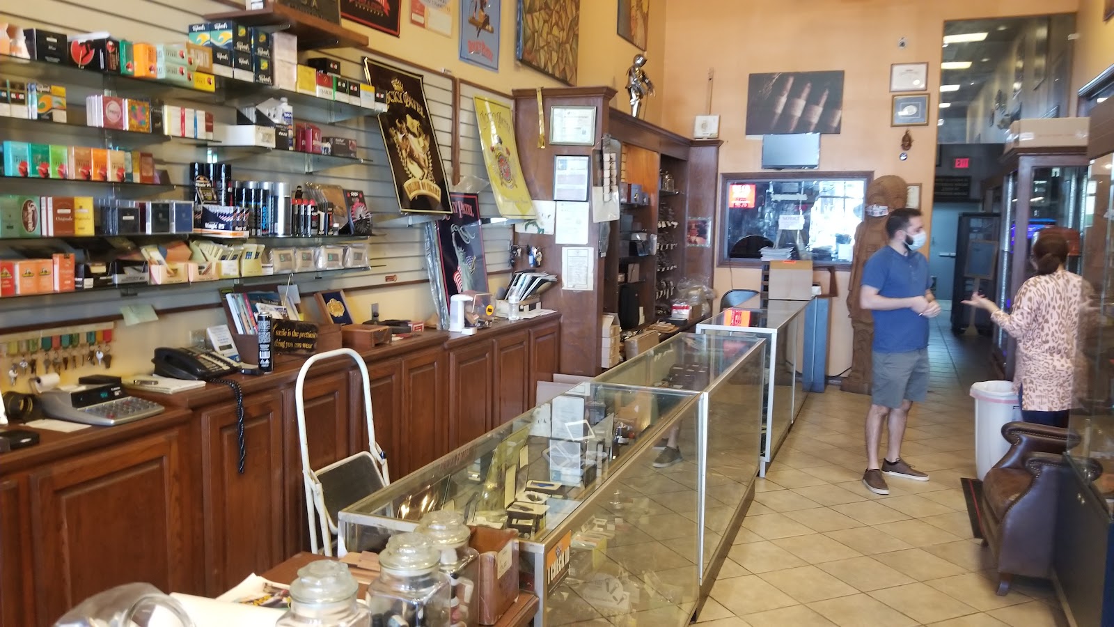 Casa Petrides Tobacco photo 4
