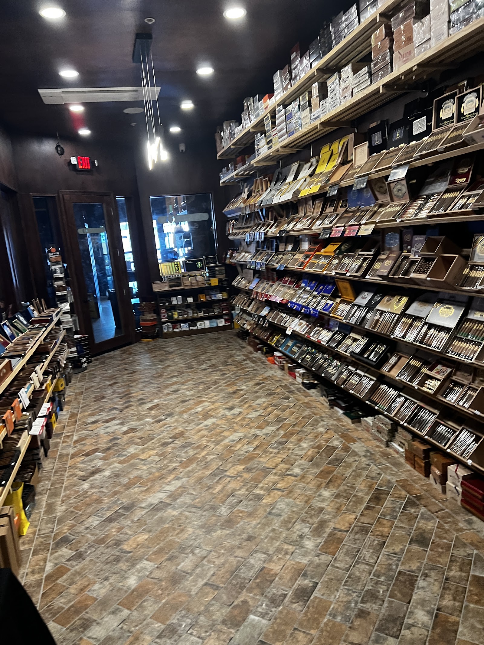 Castro's Cigar Bar, LLC photo 9