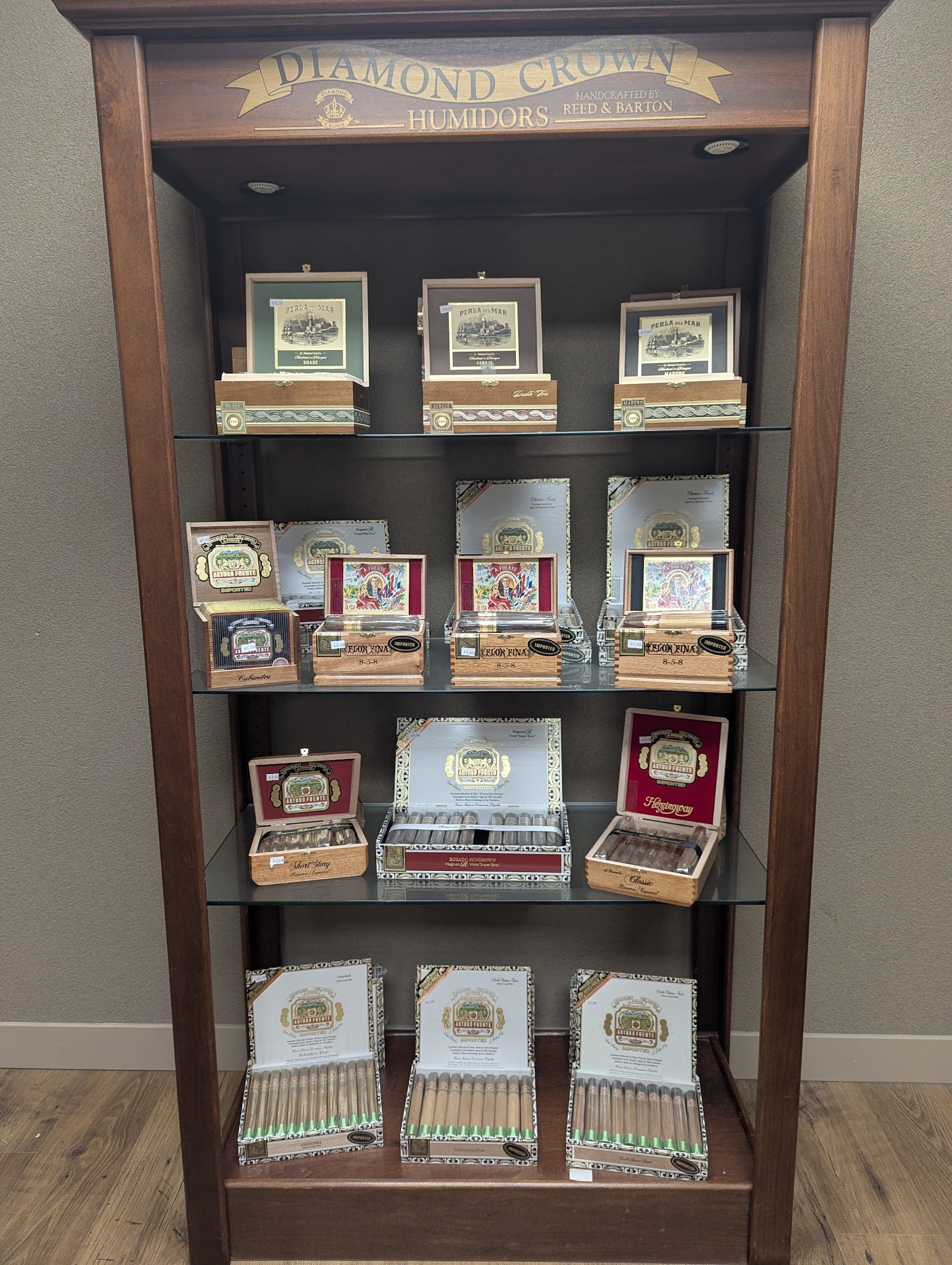 Catalina Cigar Company LLC photo 3