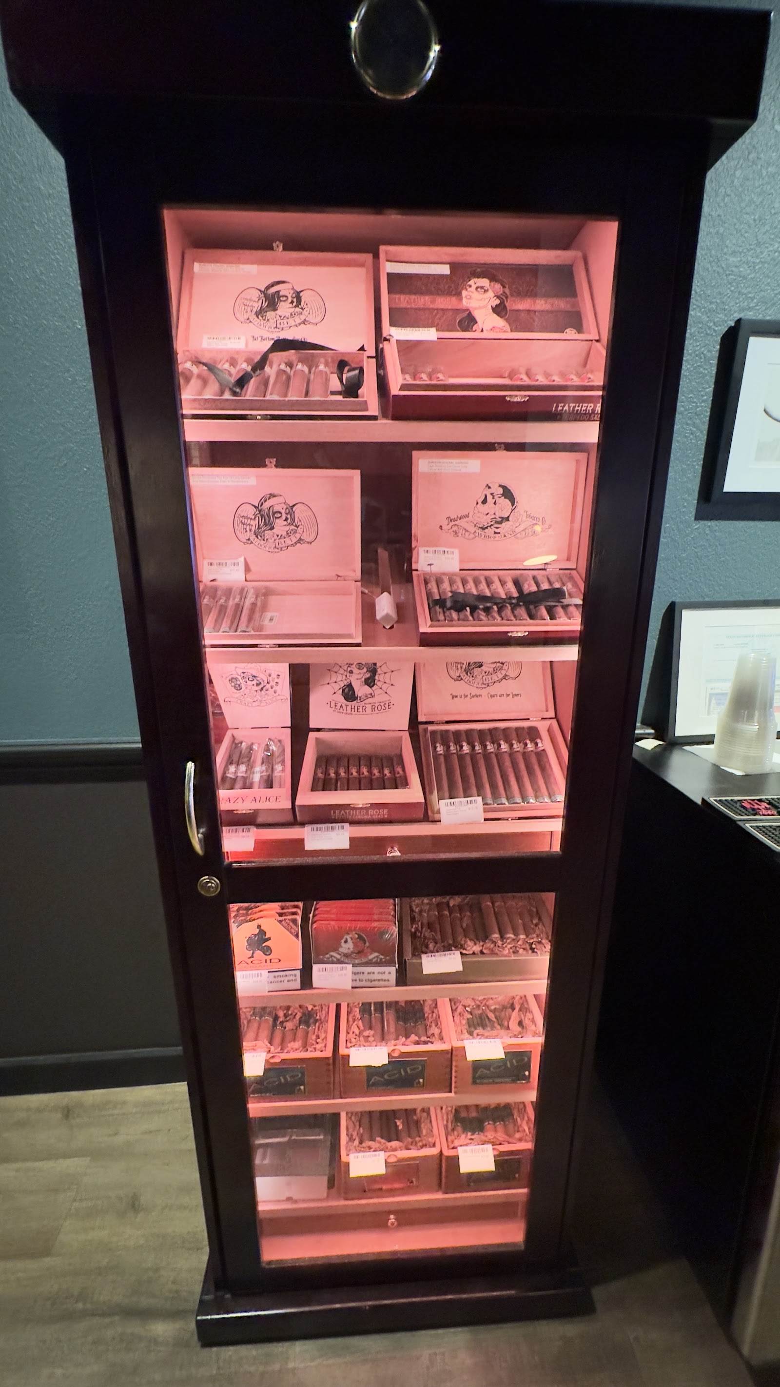 Cattleman Cigar Co. photo 8
