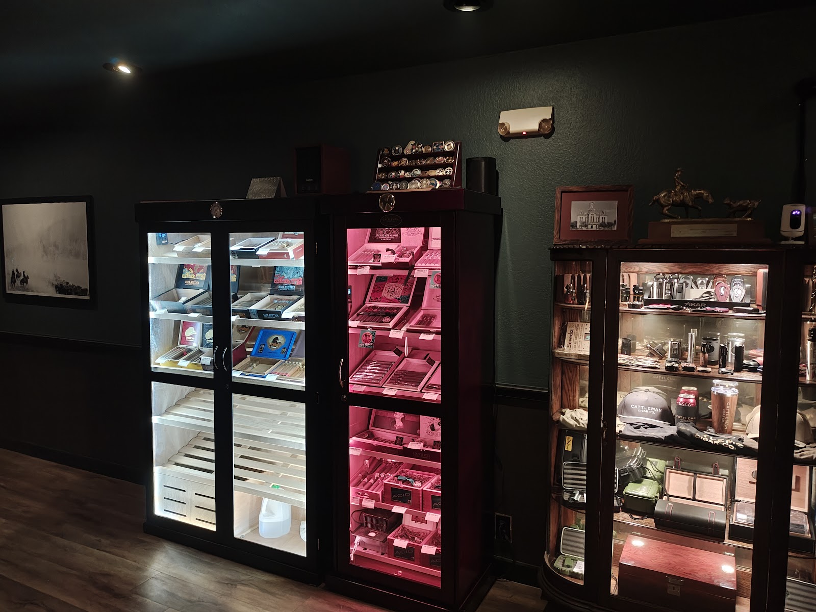 Cattleman Cigar Co. photo 9