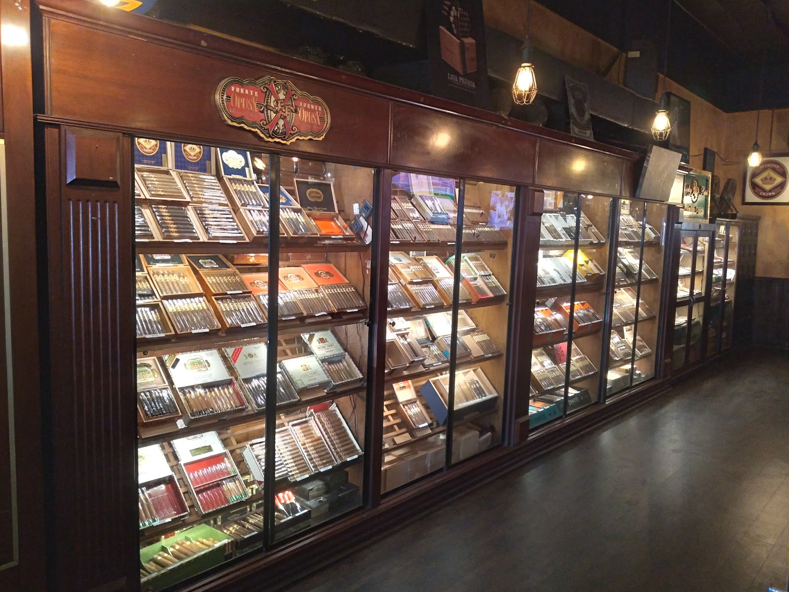 Central Cigars photo 8