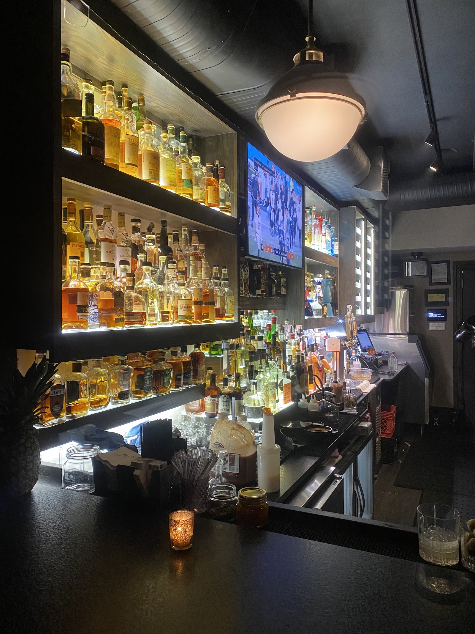 Chaloners Cigar House photo 9