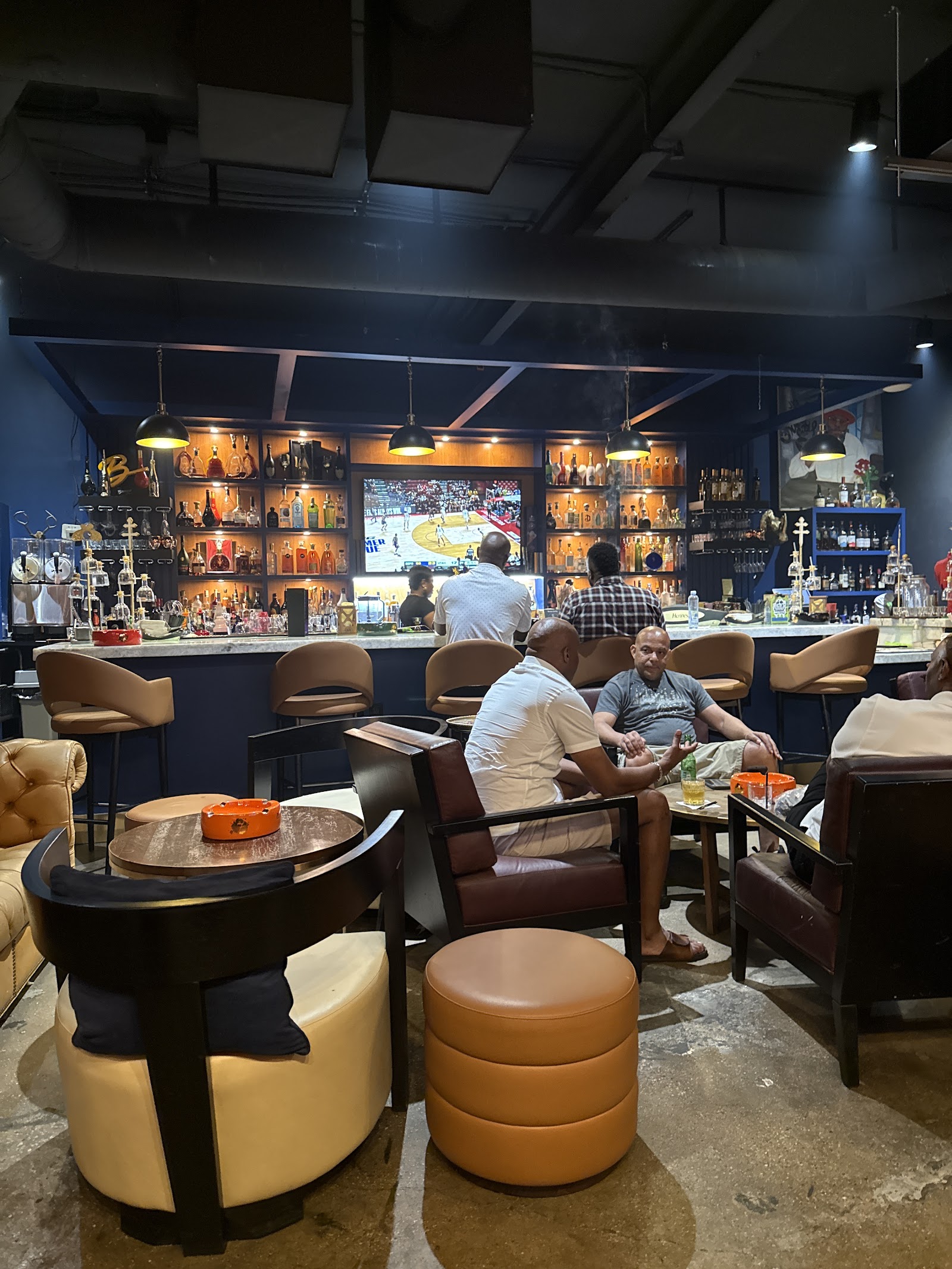 Chocolate City Cigar Lounge photo 3