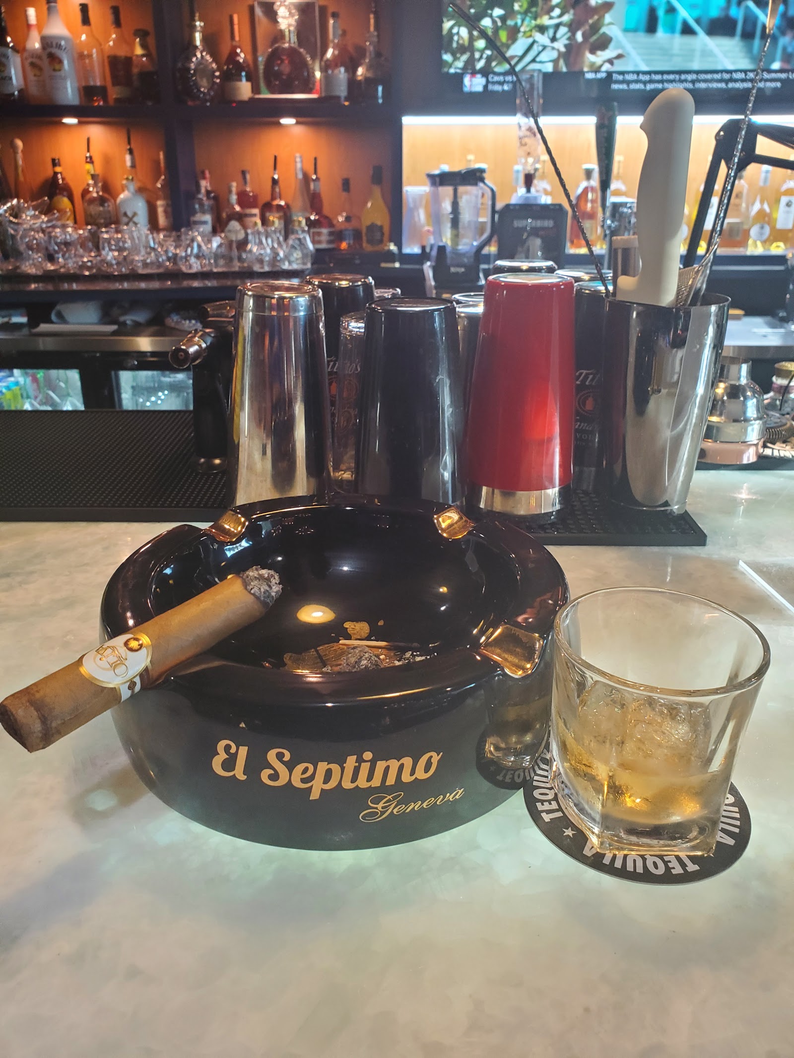 Chocolate City Cigar Lounge photo 6