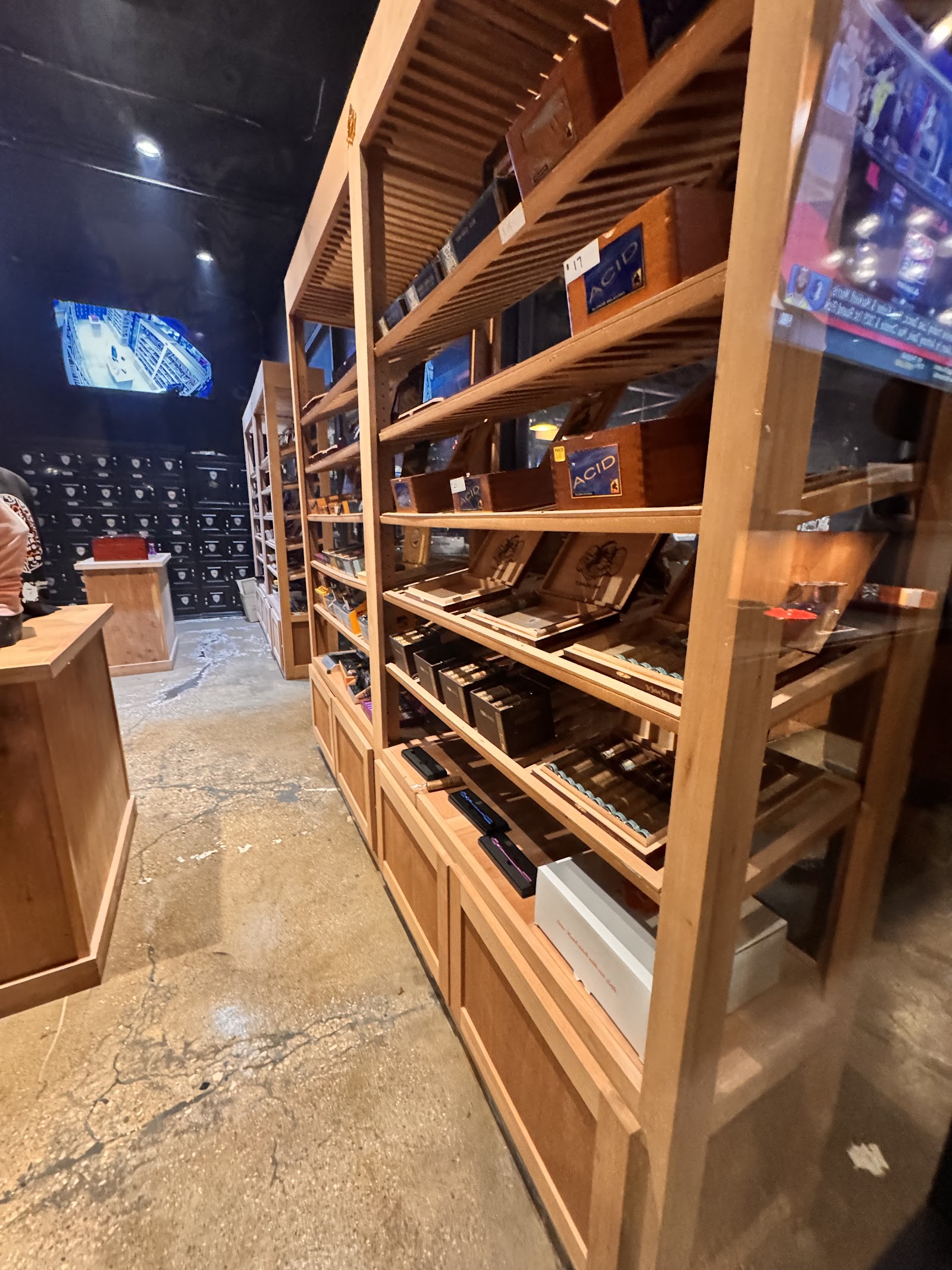 Chocolate City Cigar Lounge photo 9