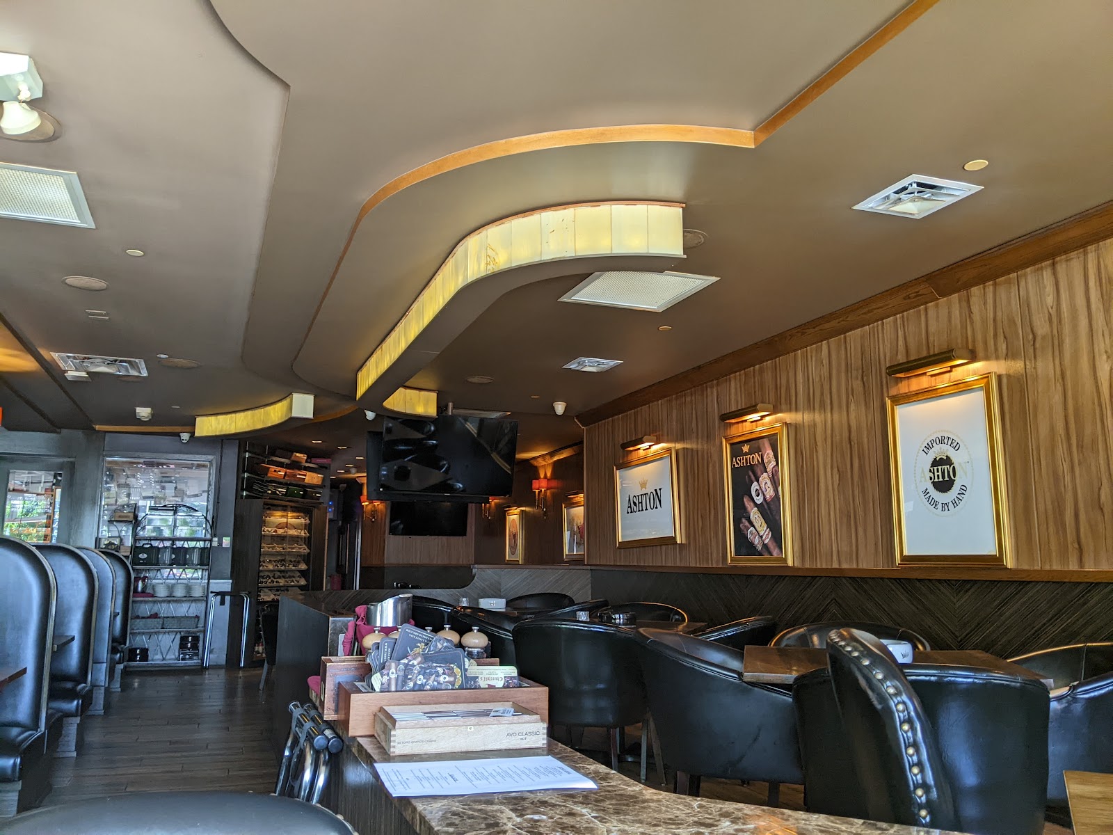Churchill's Bistro & Cigar Bar (HQ) photo 8