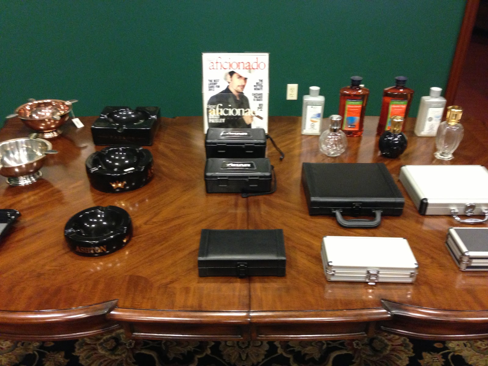 Churchill's Fine Cigars - Ahwatukee photo 10