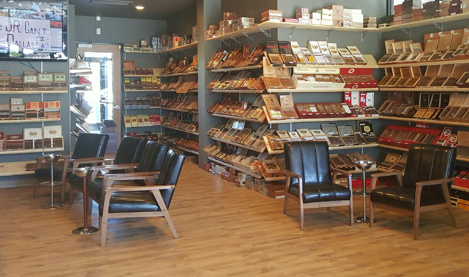 Churchill's Fine Cigars - Glendale photo 2