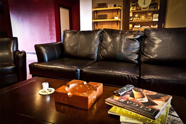 Cigar and Lounge photo 2