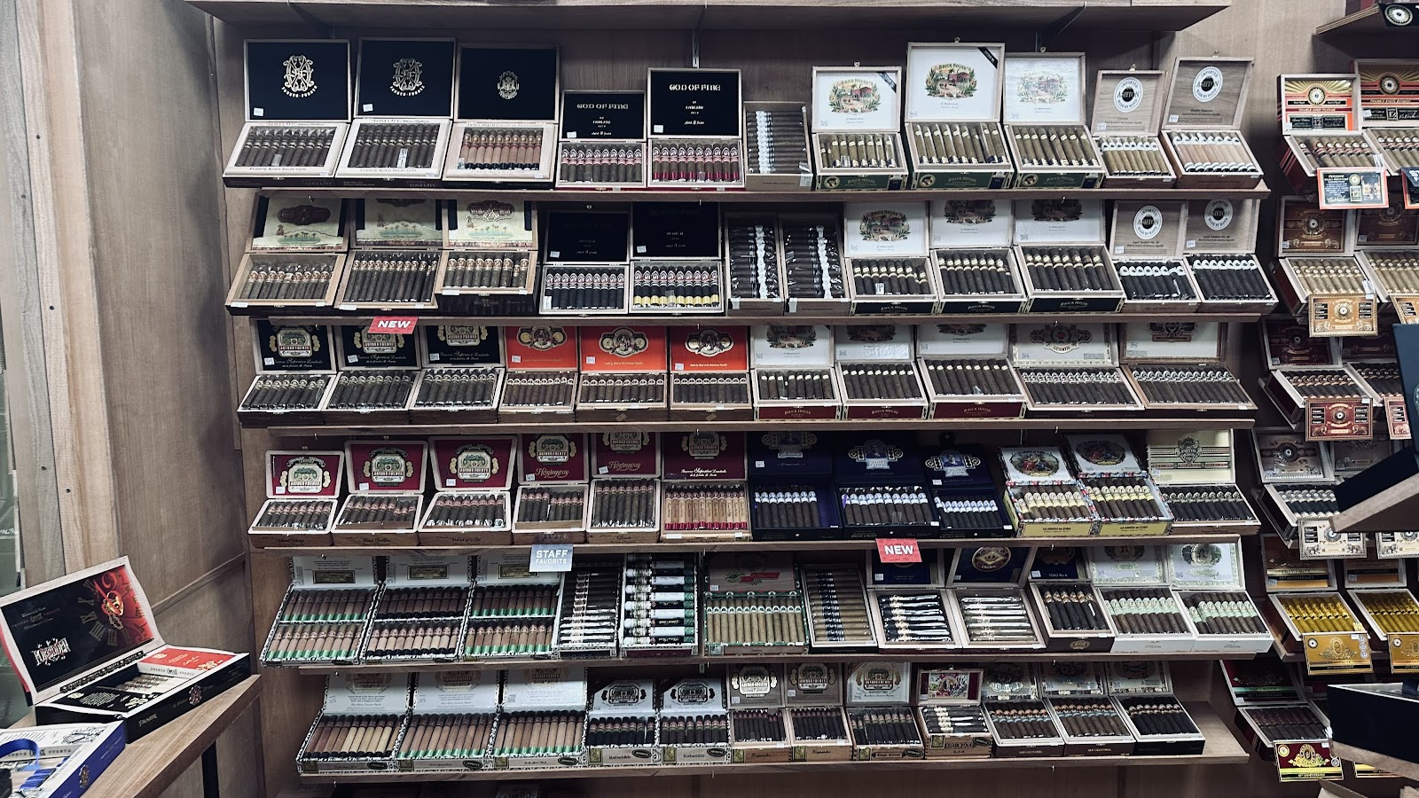 Cigar Barn by Anstead's Tobacco Co. (Sanford) photo 9