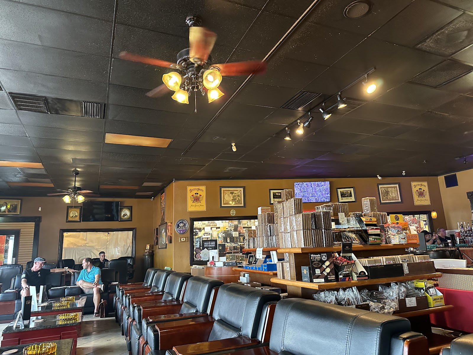 Cigar Cave Lounge photo 2
