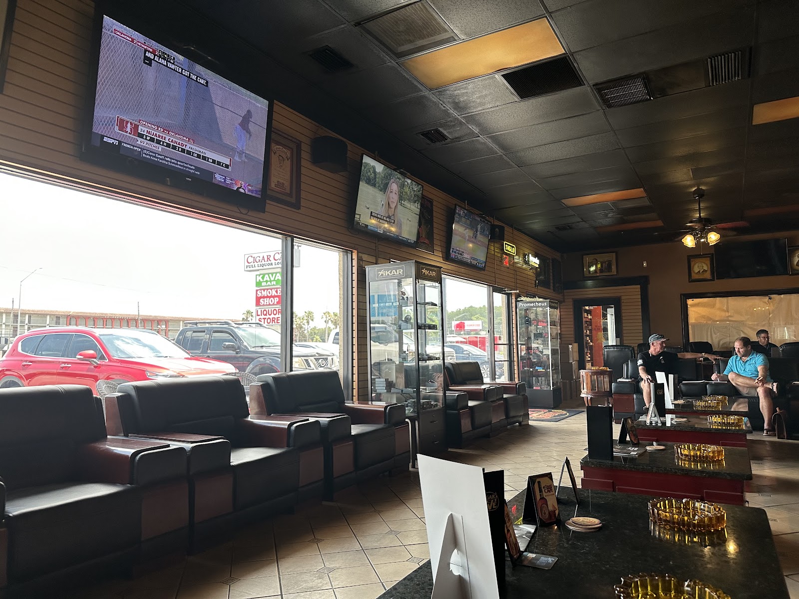Cigar Cave Lounge photo 8