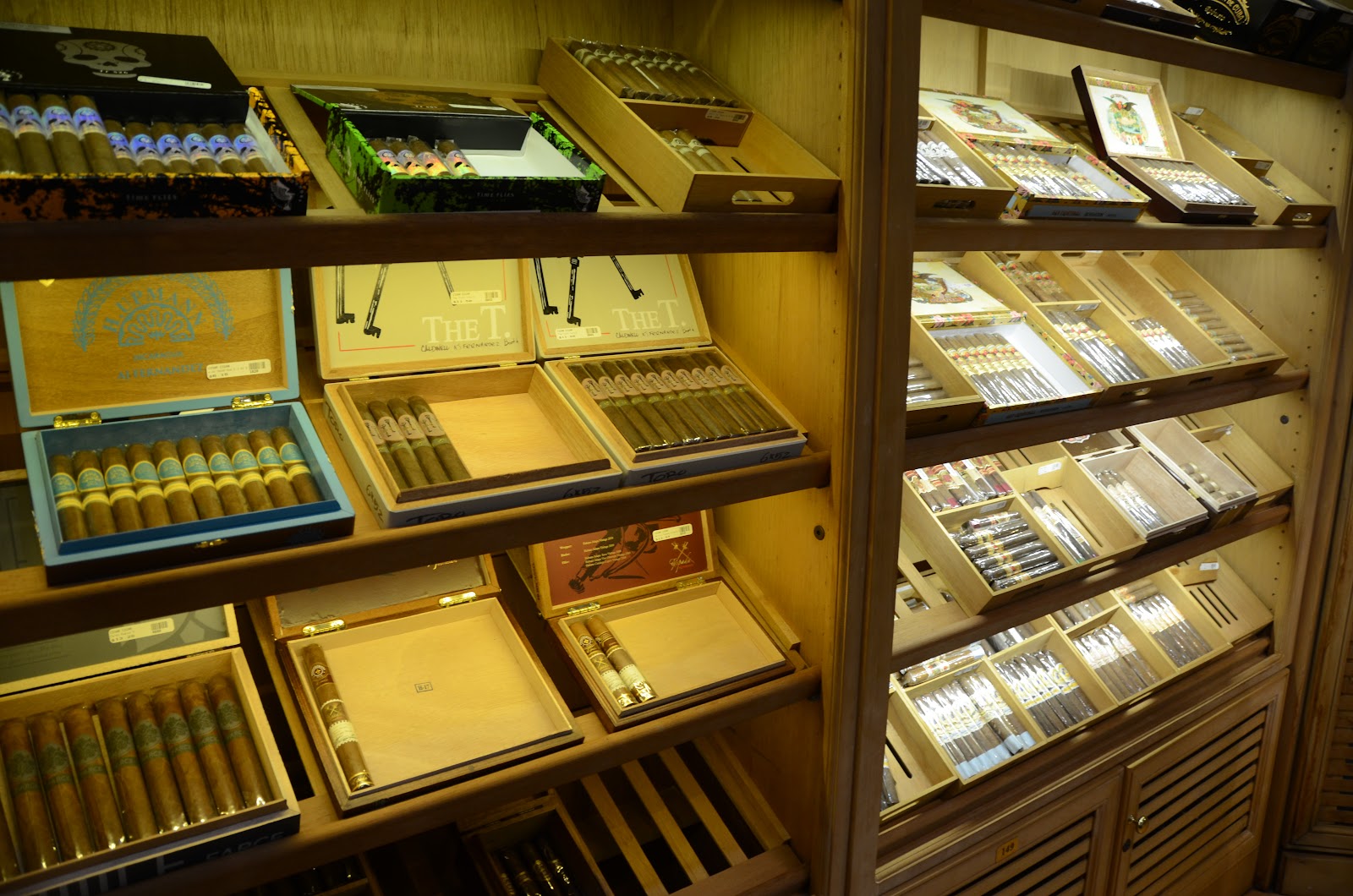 Cigar! Cigar! photo 2