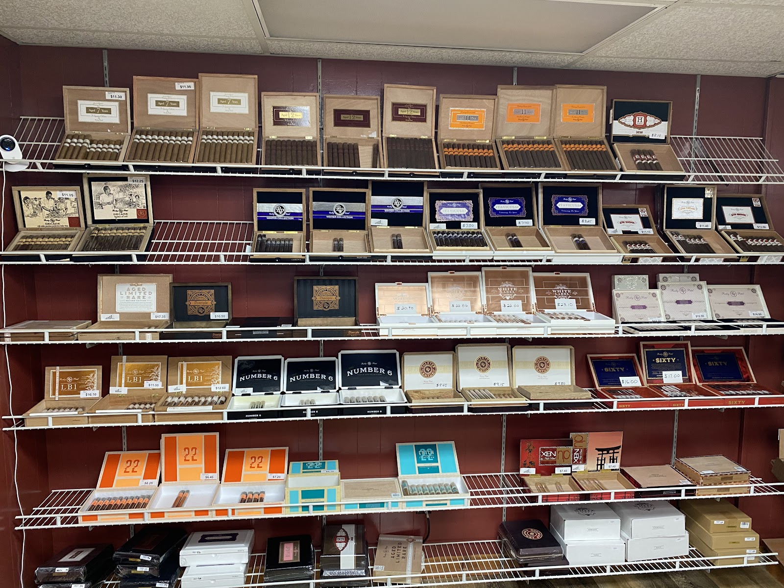 Cigar Cove photo 7