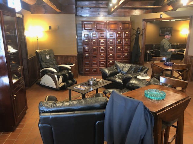 Cigar Fellas Cigar Lounge photo 7