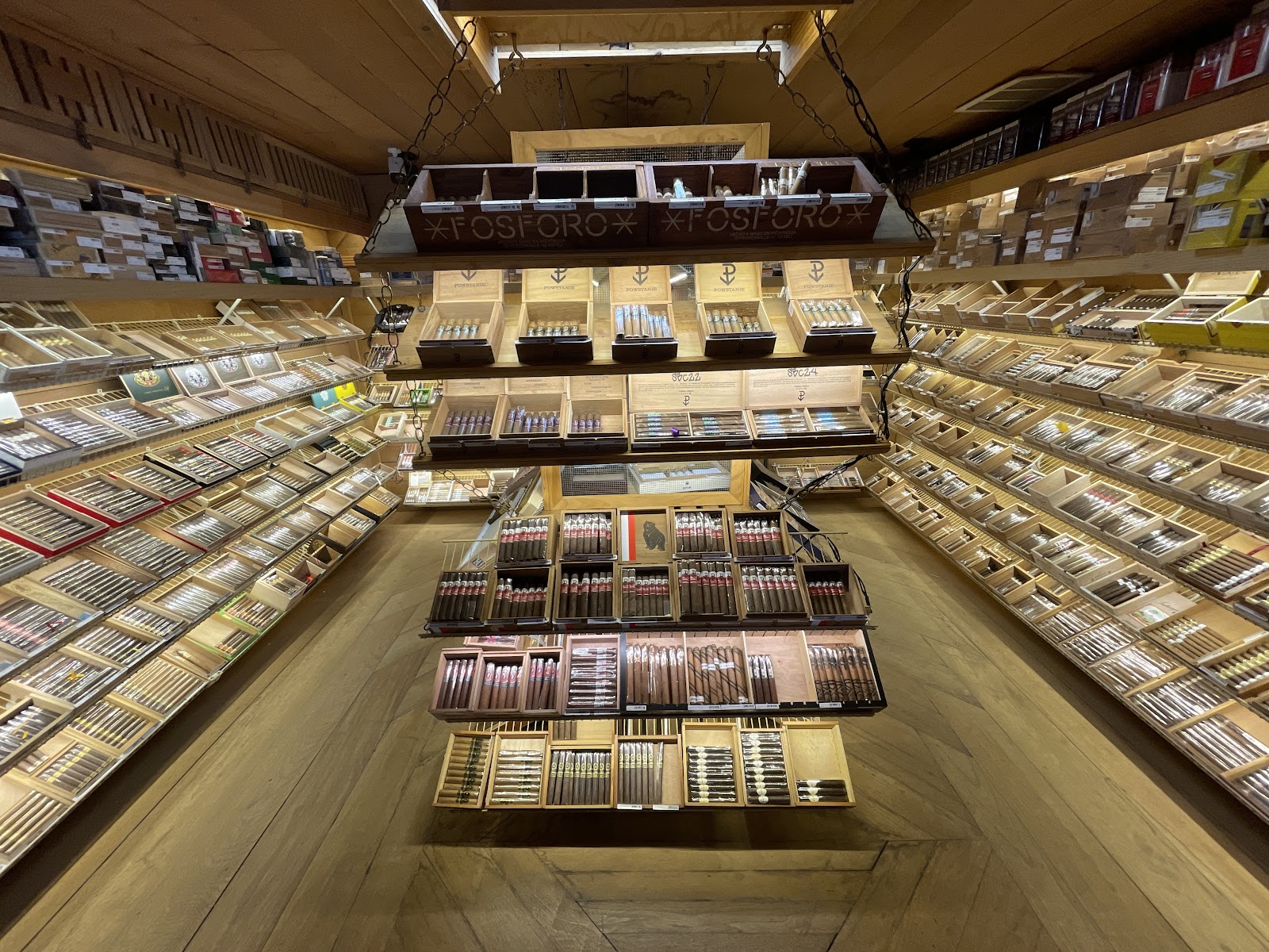 Cigar Hustler photo 3