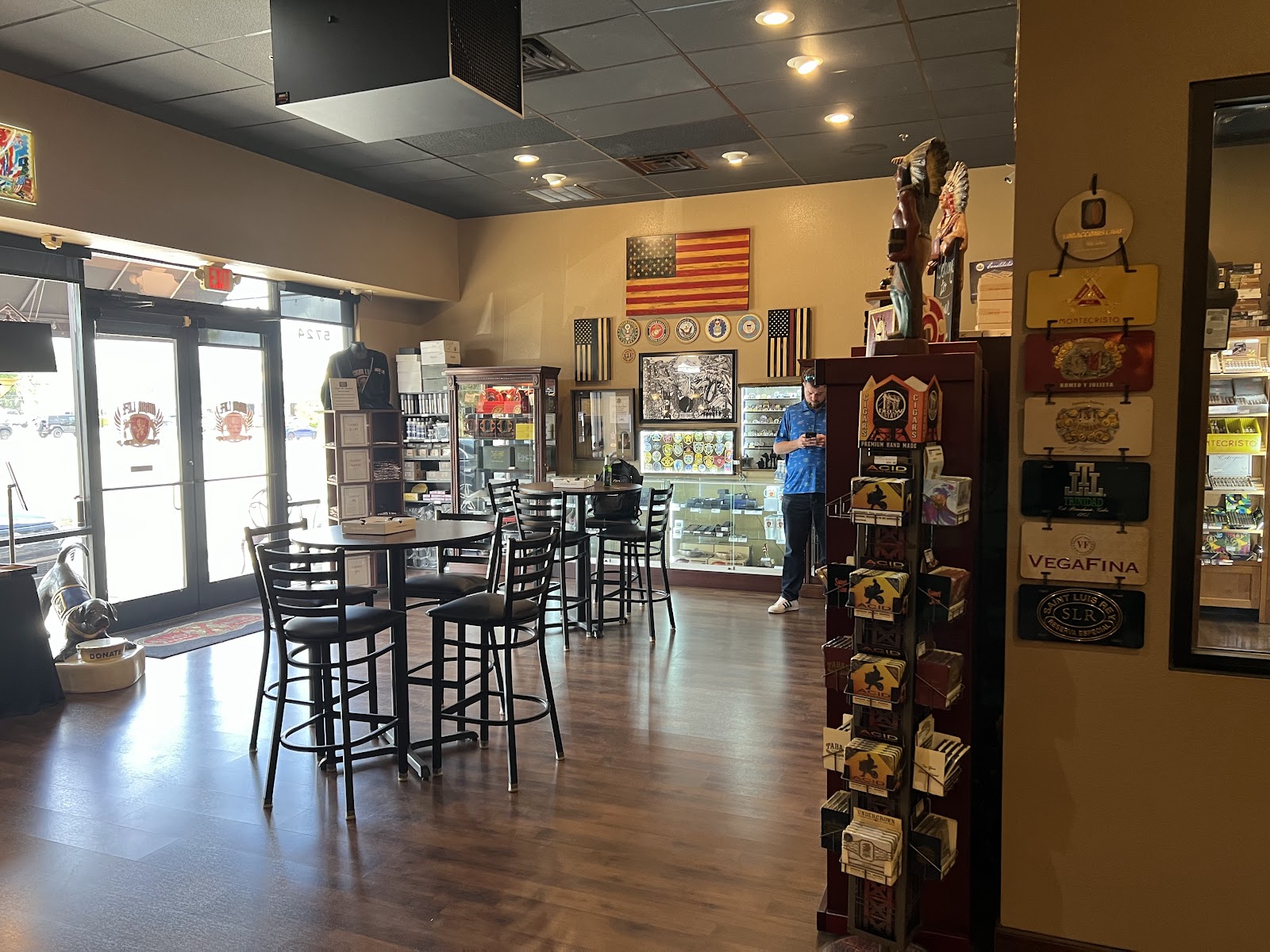 Cigar Life photo 9