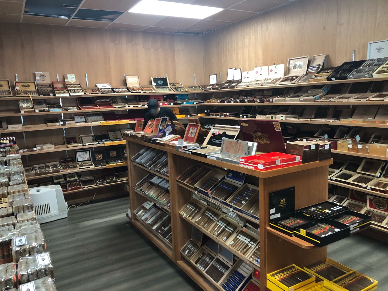 Cigar Palace photo 9