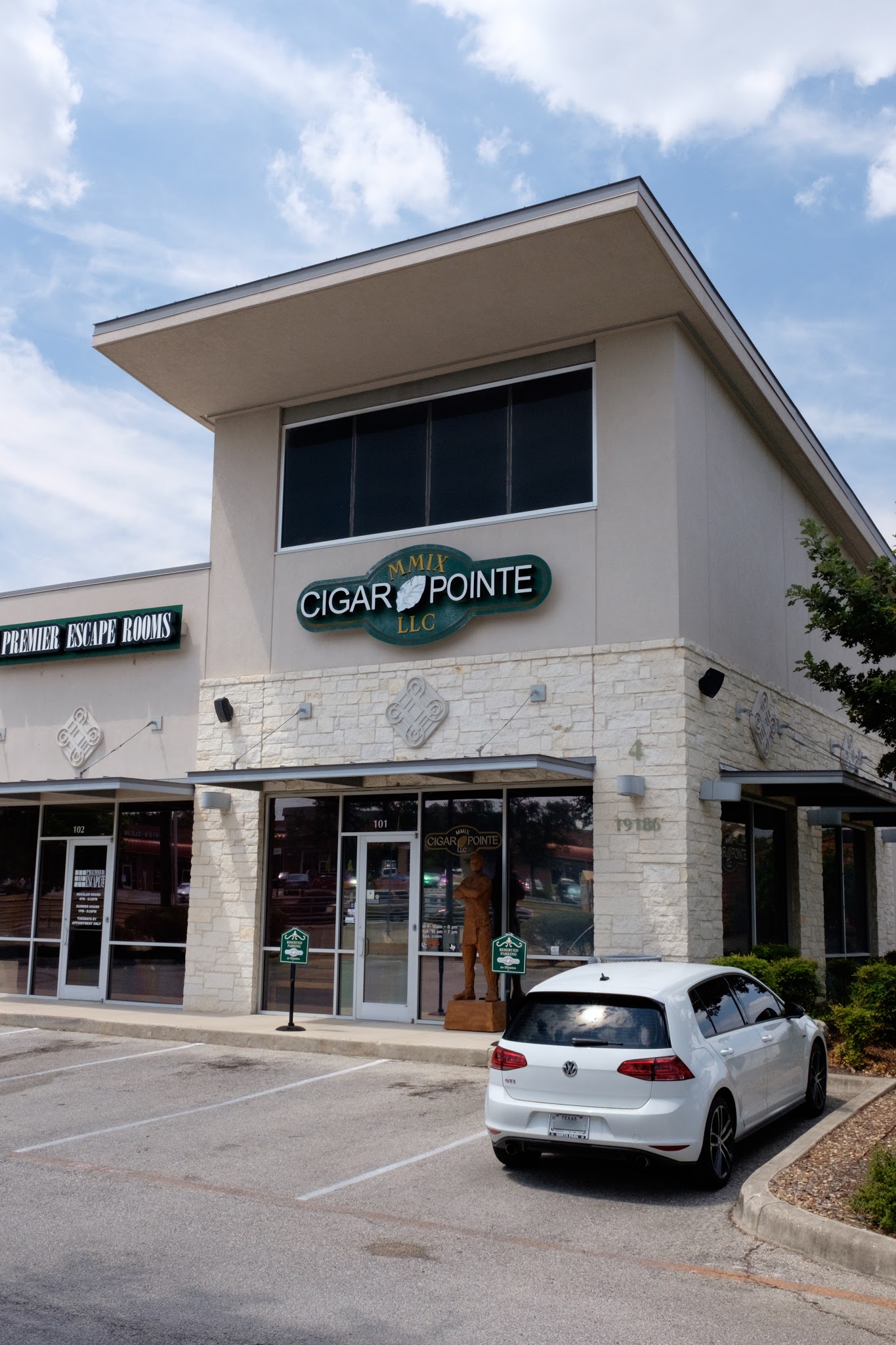 Cigar Pointe photo 7