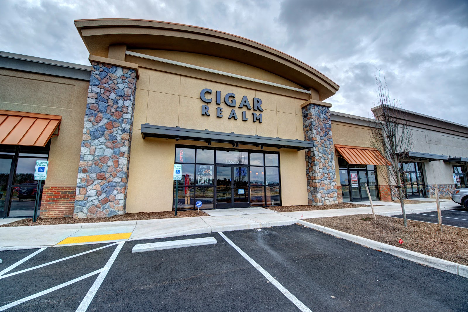 Cigar Realm - Ashland, VA