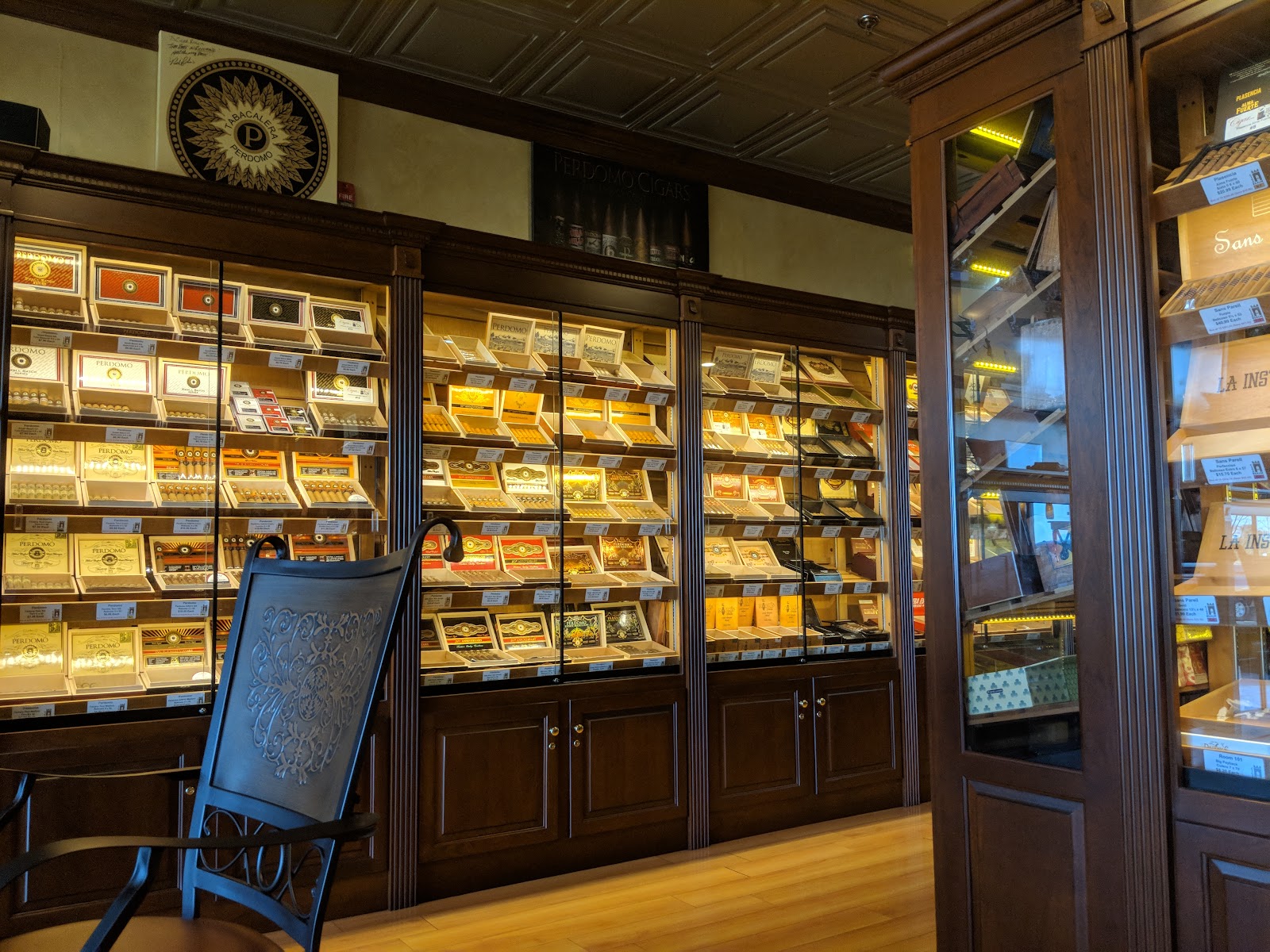 Cigar Realm - Ashland, VA photo 10