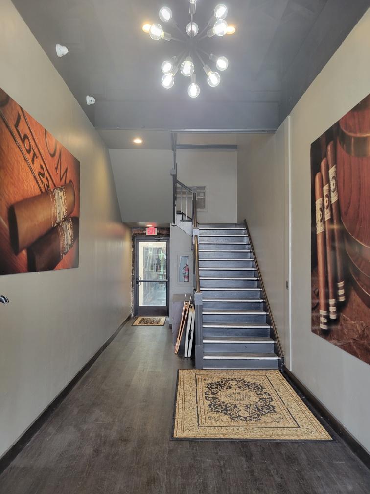 Cigar Room 2 - Agawam, MA photo 4