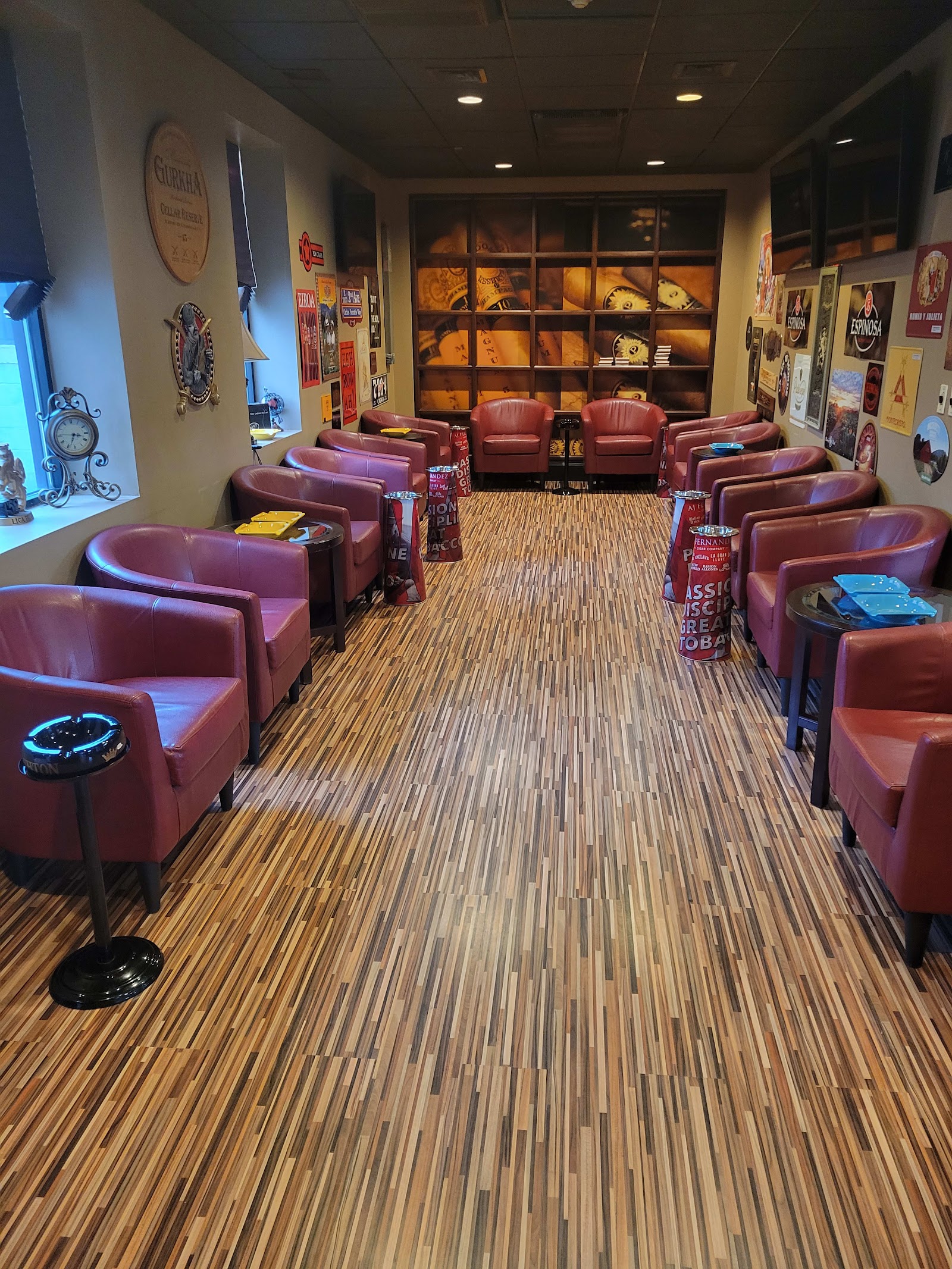Cigar Room 2 - Agawam, MA photo 5