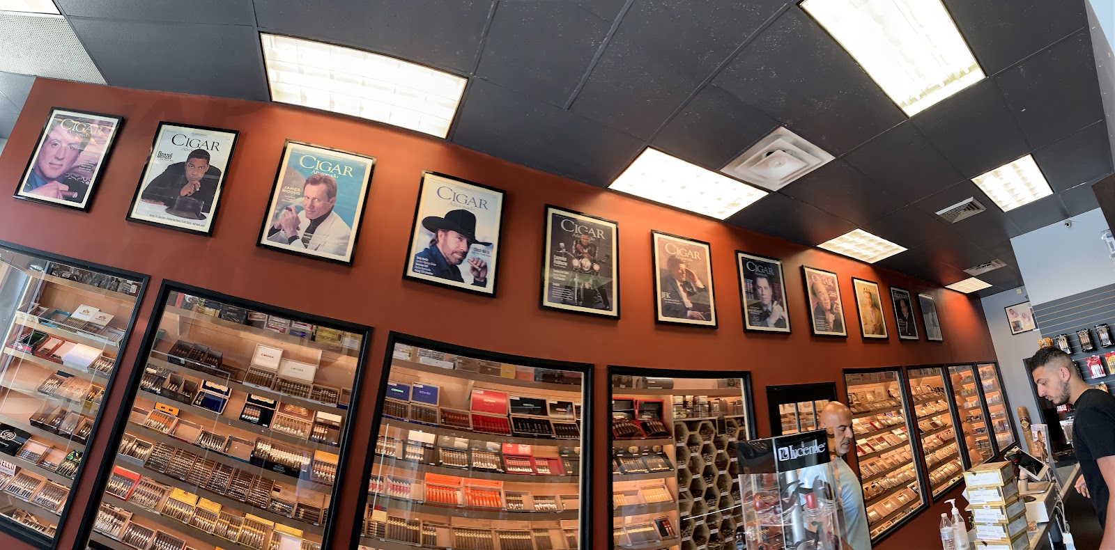 Cigar Town Tysons aka Cigar World photo 9