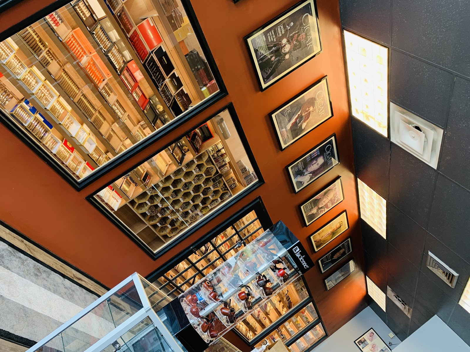 Cigar Town Tysons aka Cigar World photo 10
