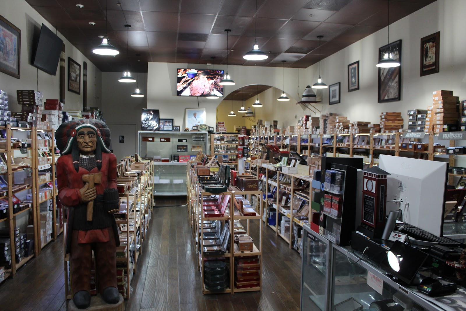 Cigar Warehouse (HQ) photo 8