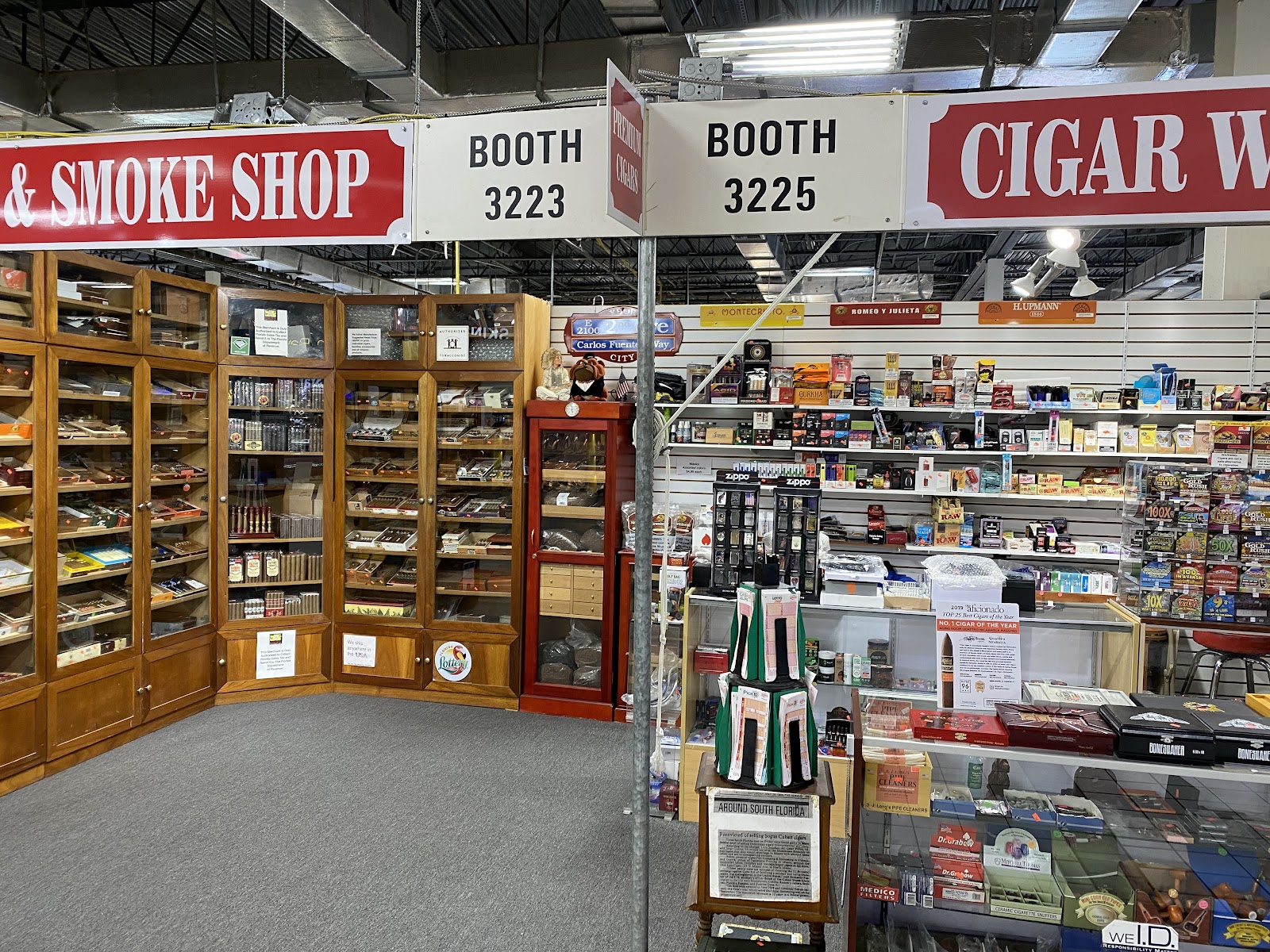 Cigar World & Smoke Shop Inc. photo 7