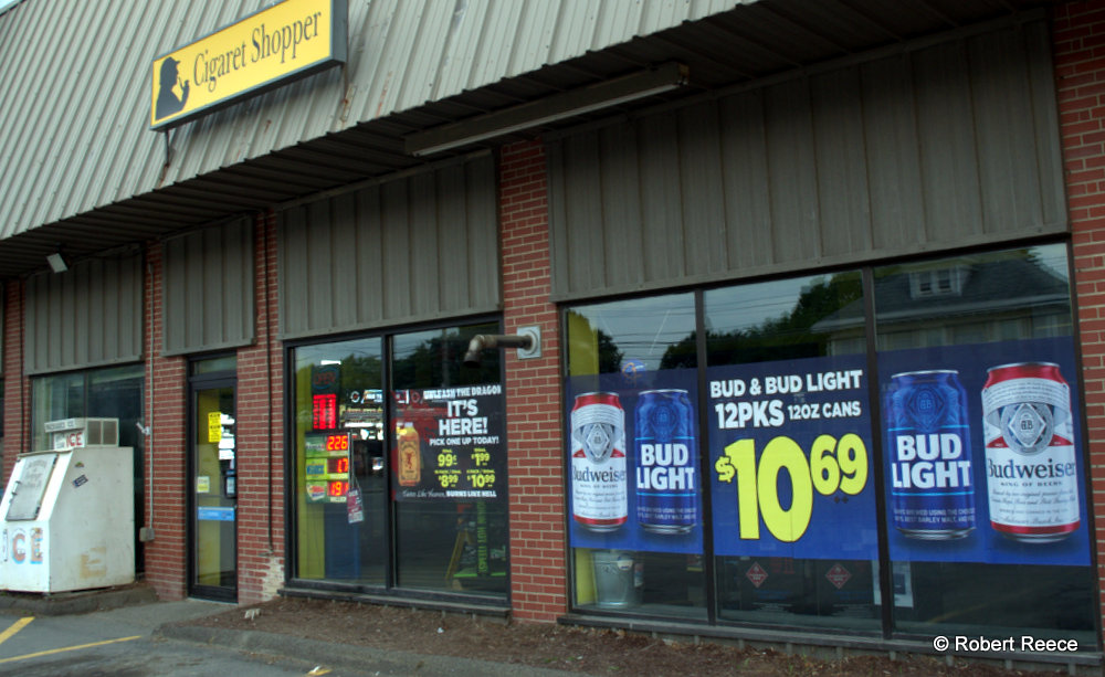 Cigaret Shopper #2 - Houlton photo 8