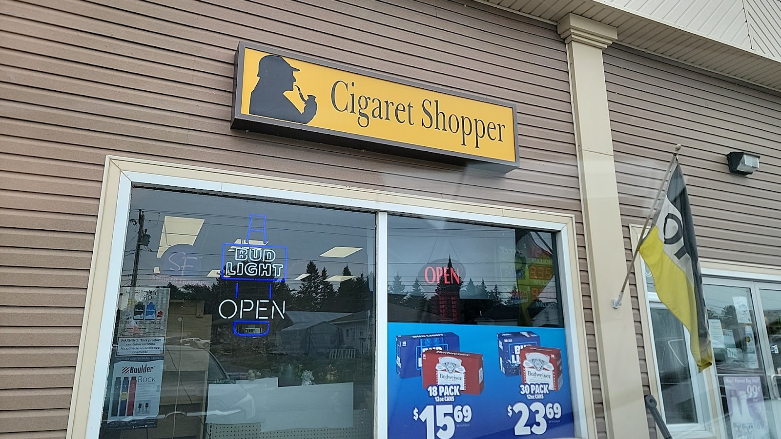 Cigaret Shopper - Madawaska photo 7