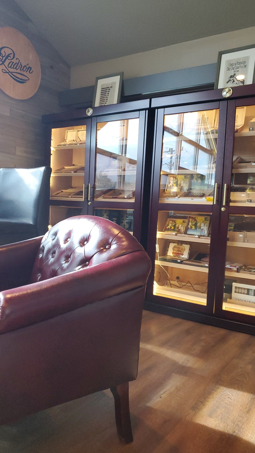 Cigarro photo 10