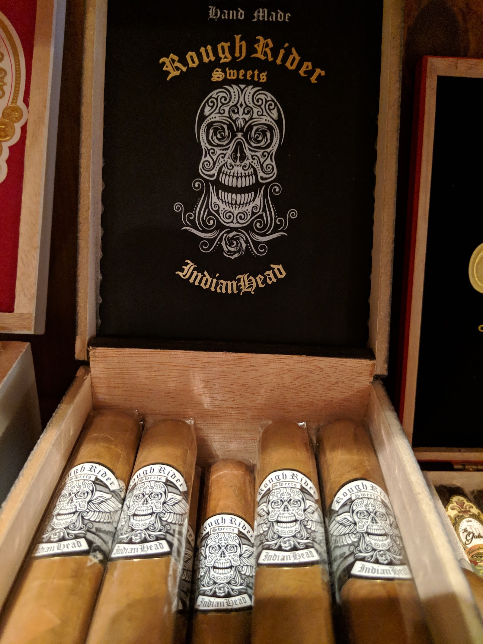 Cigars For Aficionados photo 3