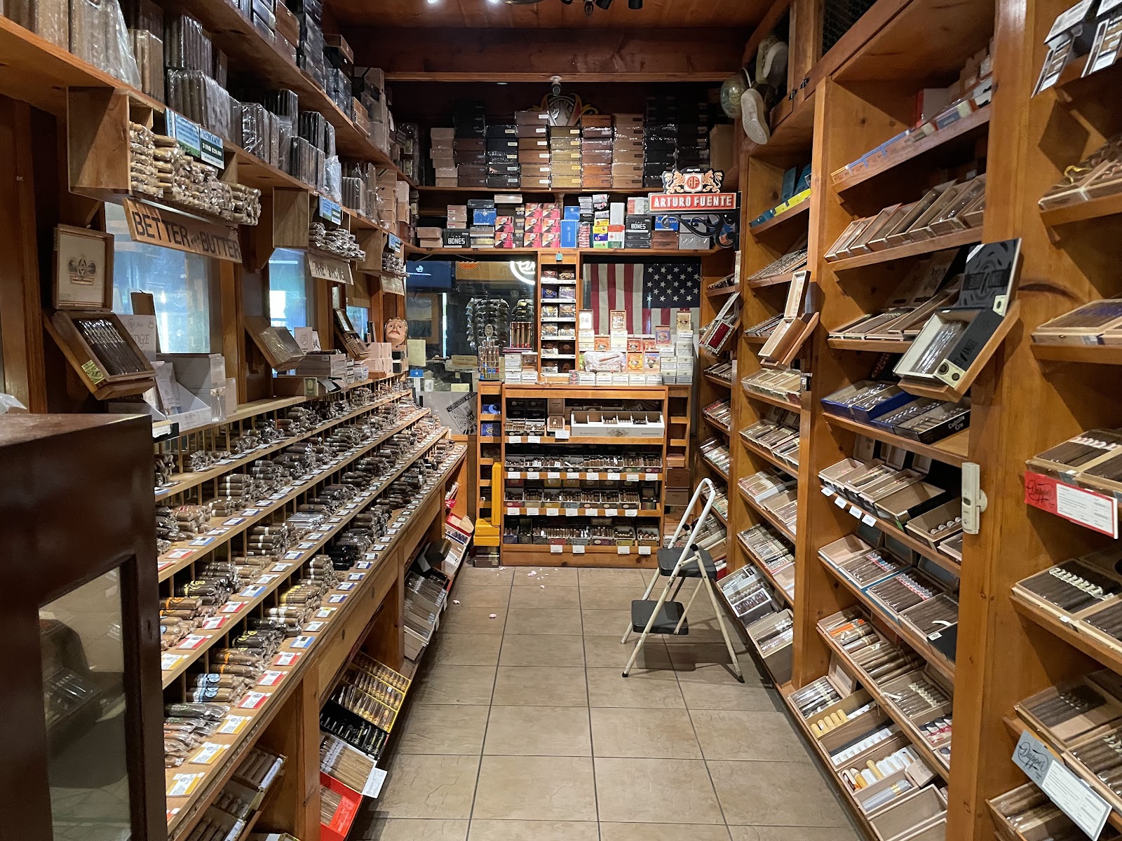 Cigars Ltd (HQ)