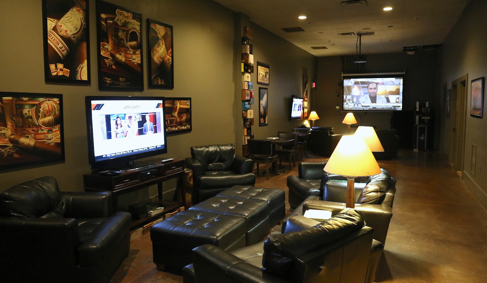 Cigars & More 280 / Inverness photo 3