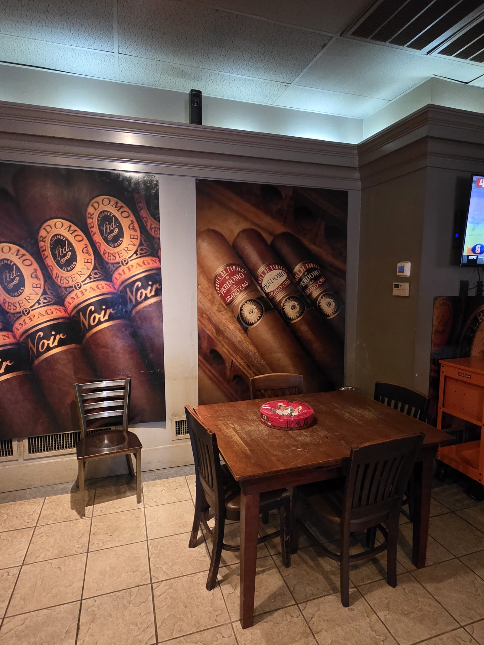 Cigars & More Patton Creek (Hoover) photo 8