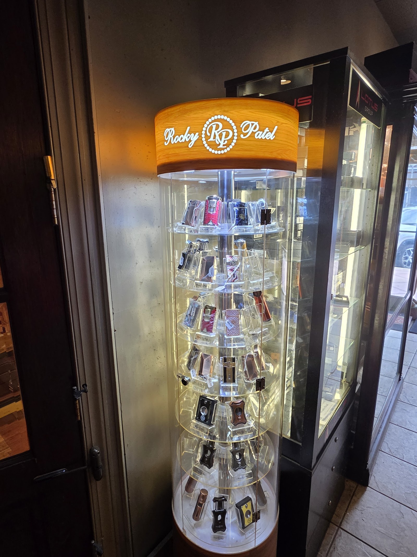 Cigars & More Patton Creek (Hoover) photo 9