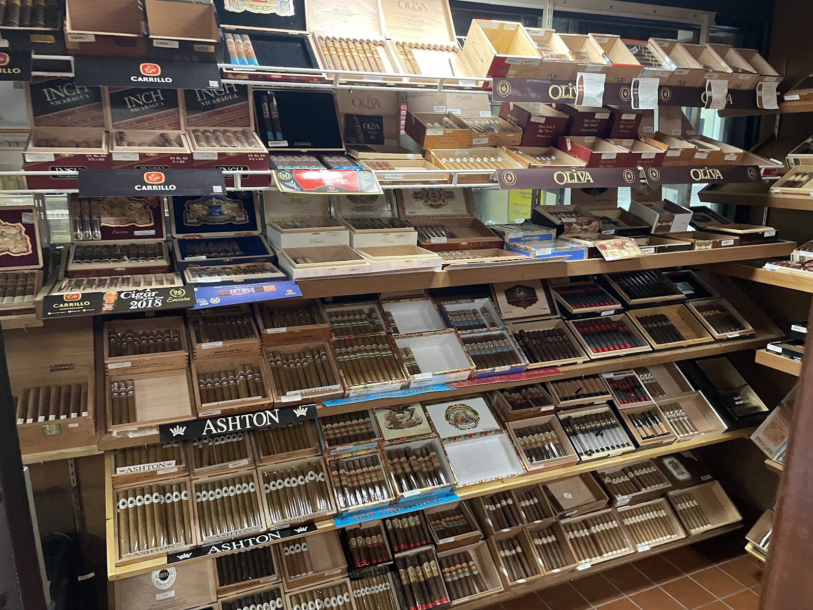 Cigars Unlimited - Spring House PA photo 3