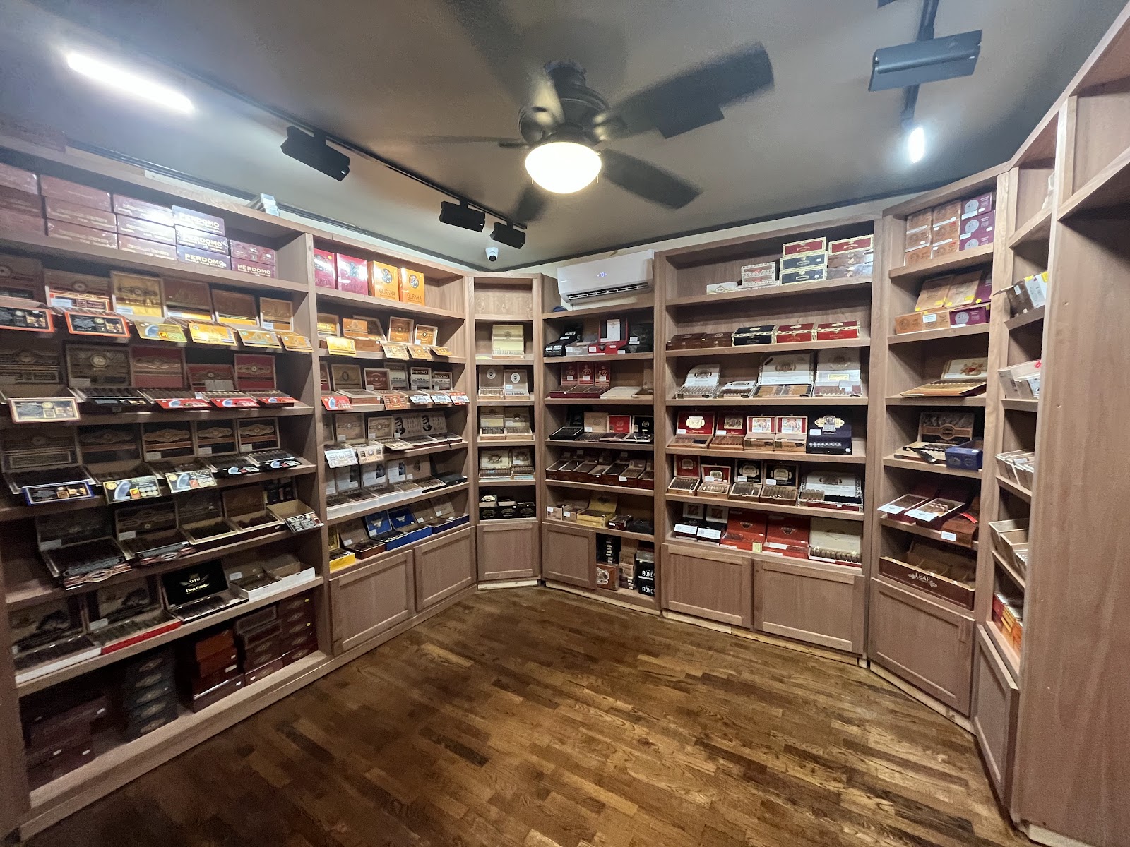 Cloverdale Cigars