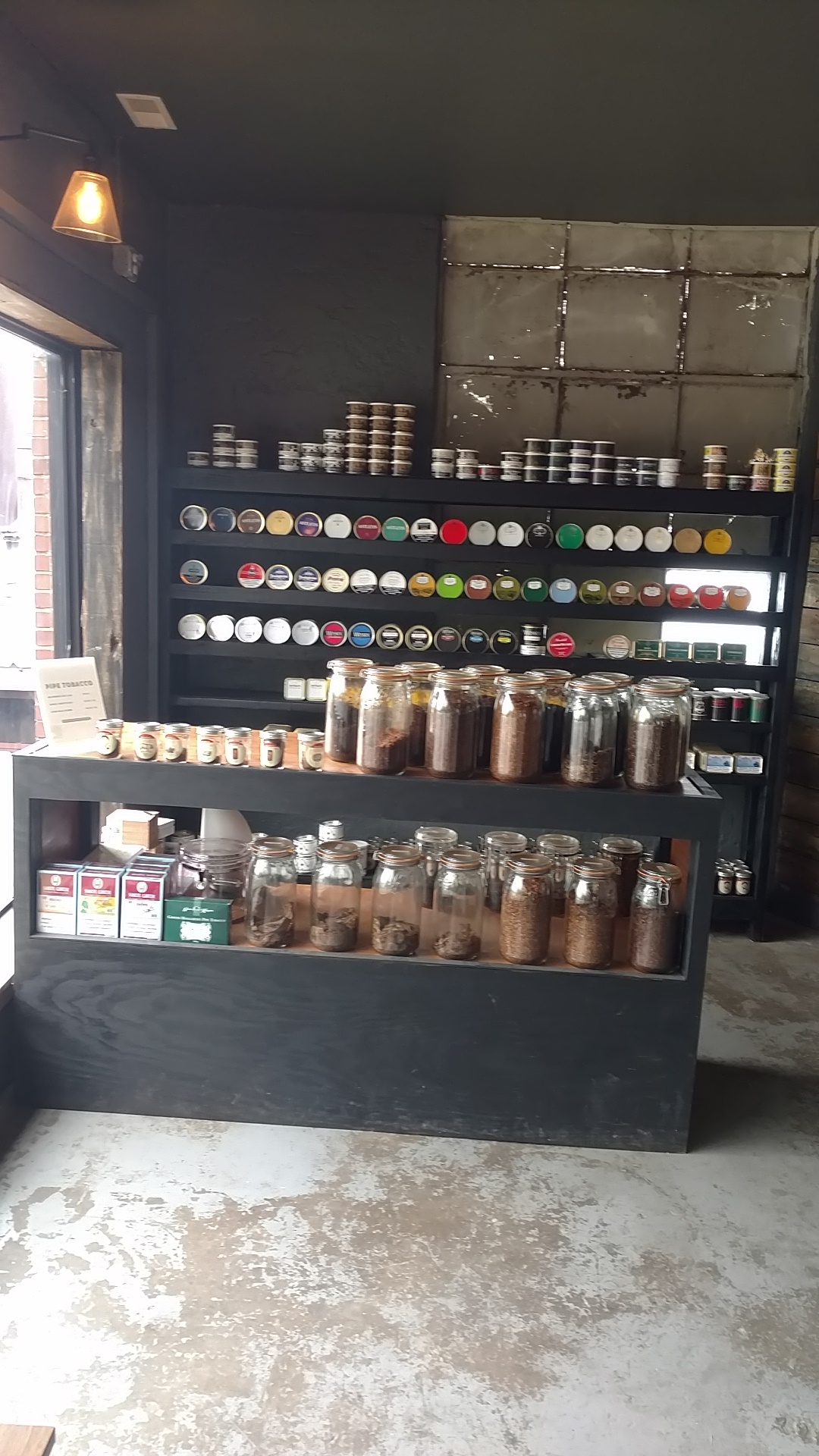 Columbia Pipe and Cigar Lounge (BriarWorks) photo 9