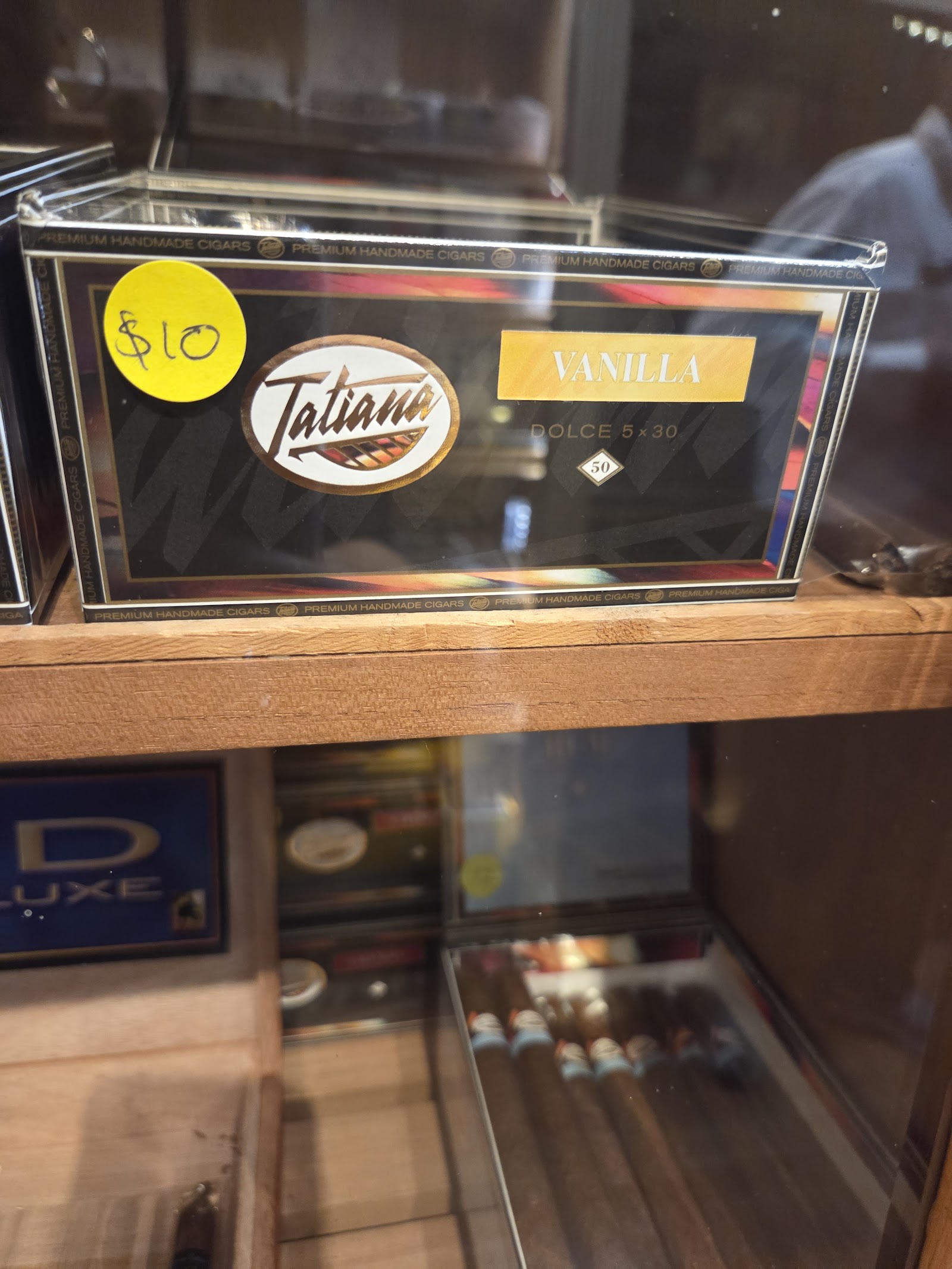 Connecticut Cigar Co. photo 4